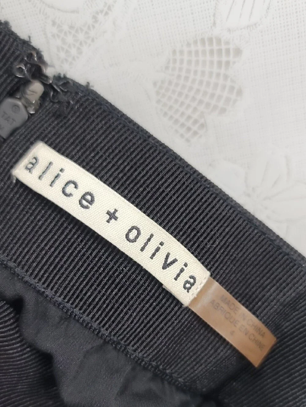 Alice + Olivia Pleated Maxi Skirt Size 4